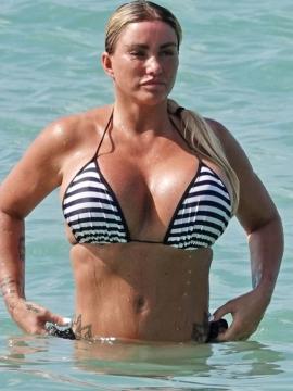 OnlyFans - BIKINI GIRLS 👧 😍 Scene 1337 — photo 12 of 20