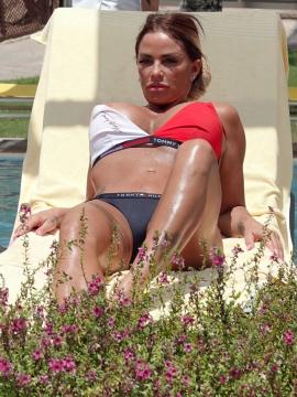 OnlyFans - BIKINI GIRLS 👧 😍 Scene 1339 — photo 2 of 20