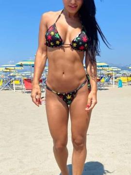 OnlyFans - BIKINI GIRLS 👧 😍 Scene 1504 — photo 6 of 20