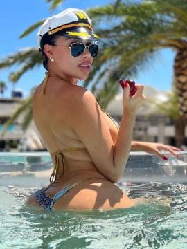 OnlyFans - BIKINI GIRLS 👧 😍 Scene 1577 — photo 8 of 20