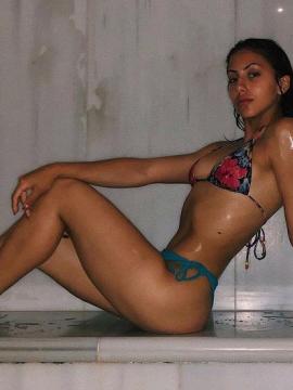 OnlyFans - BIKINI GIRLS 👧 😍 Scene 1975 — photo 4 of 20