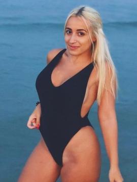 OnlyFans - BIKINI GIRLS 👧 😍 Scene 1976 — photo 6 of 20