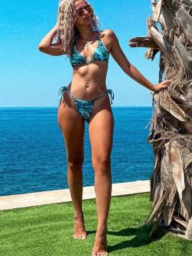OnlyFans - BIKINI GIRLS 👧 😍 Scene 1978 — photo 17 of 20