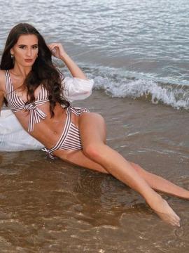 OnlyFans - BIKINI GIRLS 👧 😍 Scene 1981 — photo 4 of 20