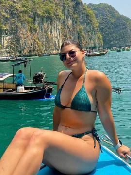 OnlyFans - BIKINI GIRLS 👧 😍 Scene 1992 — photo 17 of 20