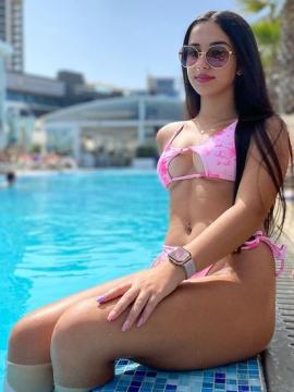 OnlyFans - BIKINI GIRLS 👧 😍 Scene 1998 — photo 1 of 20