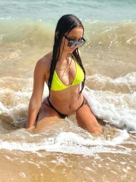 OnlyFans - BIKINI GIRLS 👧 😍 Scene 2001 — photo 10 of 20