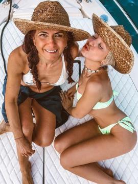 OnlyFans - BIKINI GIRLS 👧 😍 Scene 2010 — photo 18 of 20