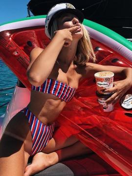 OnlyFans - BIKINI GIRLS 👧 😍 Scene 2013 — photo 11 of 20