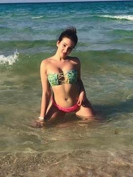 OnlyFans - BIKINI GIRLS 👧 😍 Scene 2028 — photo 18 of 20