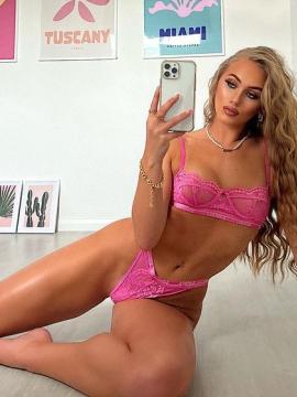 OnlyFans - BIKINI GIRLS 👧 😍 Scene 2029 — photo 10 of 20