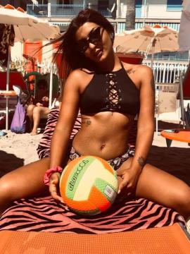 OnlyFans - BIKINI GIRLS 👧 😍 Scene 2060 — photo 13 of 20