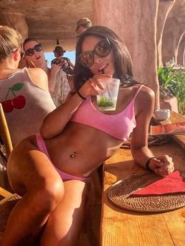 OnlyFans - BIKINI GIRLS 👧 😍 Scene 2063 — photo 2 of 20