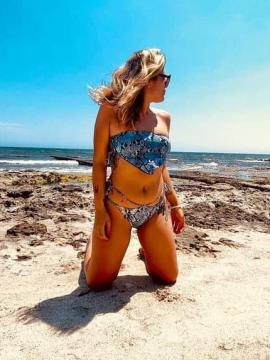 OnlyFans - BIKINI GIRLS 👧 😍 Scene 2066 — photo 14 of 20