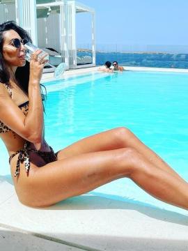 OnlyFans - BIKINI GIRLS 👧 😍 Scene 2143