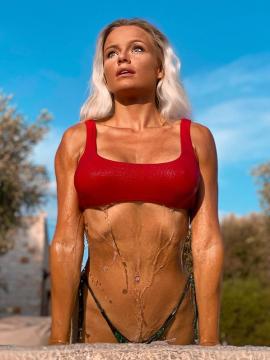 OnlyFans - BIKINI GIRLS 👧 😍 Scene 2341 — photo 2 of 20