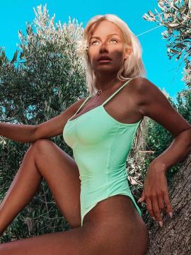 OnlyFans - BIKINI GIRLS 👧 😍 Scene 2341 — photo 10 of 20