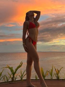 OnlyFans - BIKINI GIRLS 👧 😍 Scene 2382 — photo 1 of 20