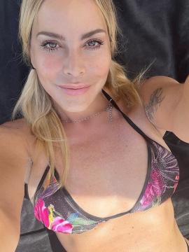 OnlyFans - BIKINI GIRLS 👧 😍 Scene 2411 — photo 2 of 20