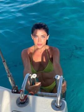 OnlyFans - BIKINI GIRLS 👧 😍 Scene 2475 — photo 2 of 20