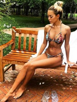 OnlyFans - BIKINI GIRLS 👧 😍 Scene 2530 — photo 6 of 20
