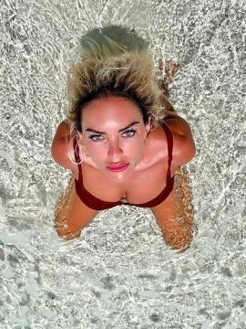 OnlyFans - BIKINI GIRLS 👧 😍 Scene 2539 — photo 15 of 20