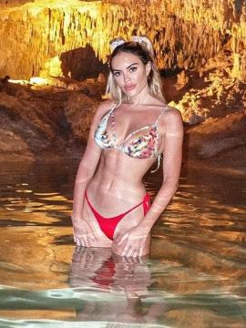 OnlyFans - BIKINI GIRLS 👧 😍 Scene 2543