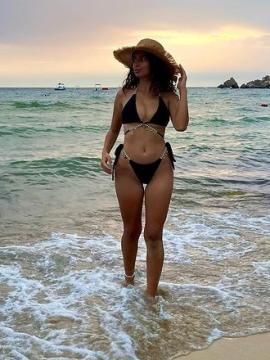 OnlyFans - BIKINI GIRLS 👧 😍 Scene 2605 — photo 16 of 20