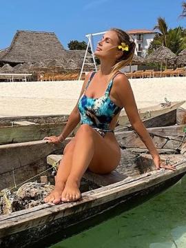 OnlyFans - BIKINI GIRLS 👧 😍 Scene 2620 — photo 19 of 20