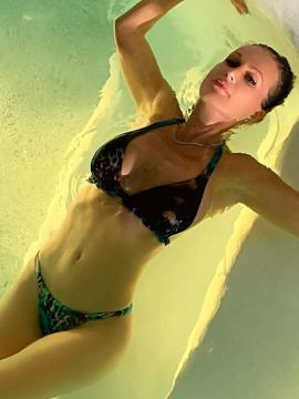 OnlyFans - BIKINI GIRLS 👧 😍 Scene 2630 — photo 8 of 20