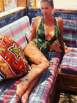 OnlyFans - BIKINI GIRLS 👧 😍 Scene 2639 — photo 1 of 20
