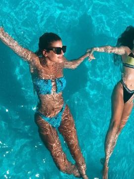 OnlyFans - BIKINI GIRLS 👧 😍 Scene 2696 — photo 1 of 20