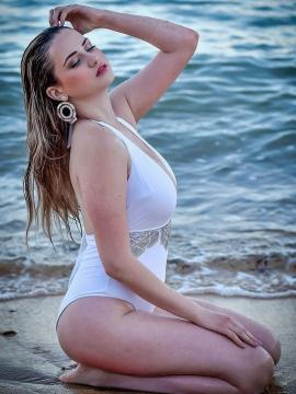 OnlyFans - BIKINI GIRLS 👧 😍 Scene 2719 — photo 16 of 20