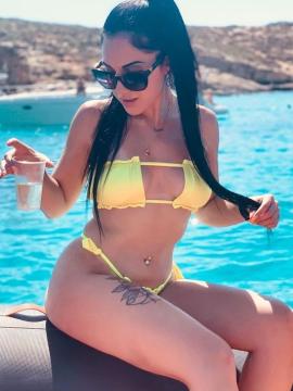 OnlyFans - BIKINI GIRLS 👧 😍 Scene 2795 — photo 1 of 20