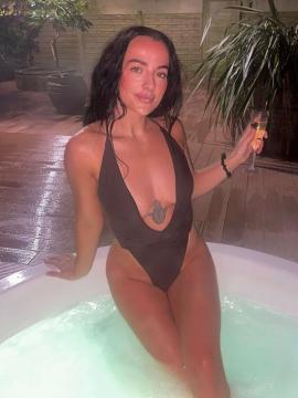 OnlyFans - BIKINI GIRLS 👧 😍 Scene 2812 — photo 14 of 20