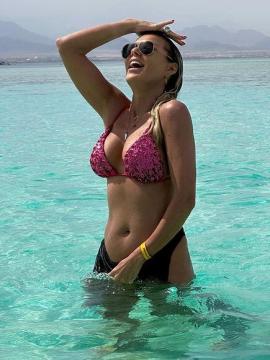 OnlyFans - BIKINI GIRLS 👧 😍 Scene 2840 — photo 1 of 20