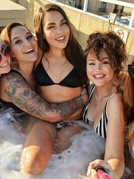OnlyFans - BIKINI GIRLS 👧 😍 Scene 3422 — photo 1 of 20