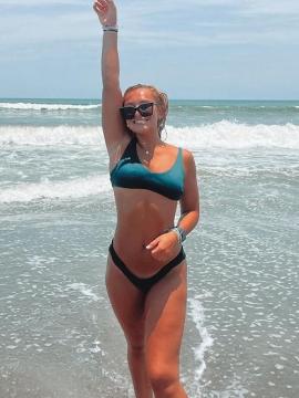 OnlyFans - BIKINI GIRLS 👧 😍 Scene 3501 — photo 1 of 20