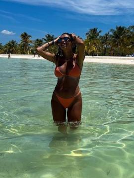 OnlyFans - BIKINI GIRLS 👧 😍 Scene 3643 — photo 1 of 20