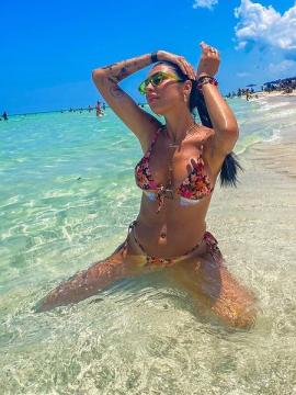 OnlyFans - BIKINI GIRLS 👧 😍 Scene 3643 — photo 16 of 20