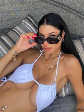 OnlyFans - BIKINI GIRLS 👧 😍 Scene 3722 — photo 2 of 20