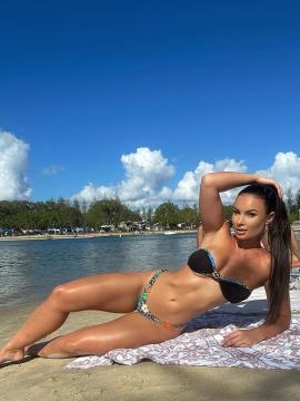 OnlyFans - BIKINI GIRLS 👧 😍 Scene 3735 — photo 11 of 20
