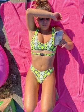 OnlyFans - BIKINI GIRLS 👧 😍 Scene 3784 — photo 1 of 20