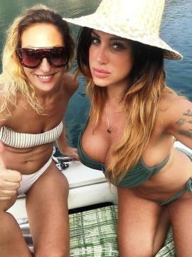 OnlyFans - BIKINI GIRLS 👧 😍 Scene 4702
