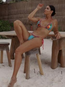 OnlyFans - BIKINI GIRLS 👧 😍 Scene 5479