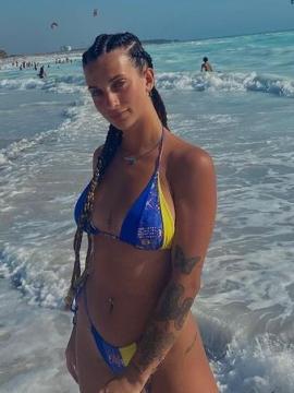 OnlyFans - BIKINI GIRLS 👧 😍 Scene 5718