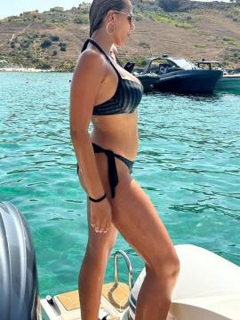 OnlyFans - BIKINI GIRLS 👧 😍 Scene 7080