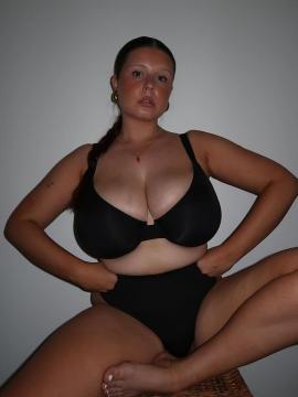 OnlyFans - BIKINI GIRLS 👧 😍 Scene 7385