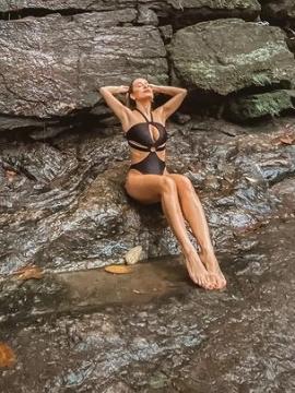 OnlyFans - BIKINI GIRLS 👧 😍 Scene 7410