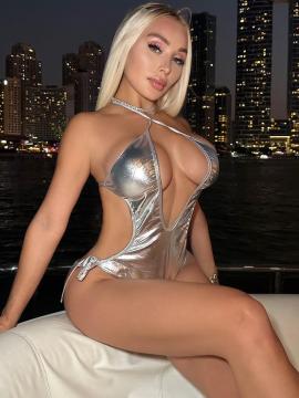 OnlyFans - Daniella Chavez 💋👙 Scene 1 — photo 31 of 1657